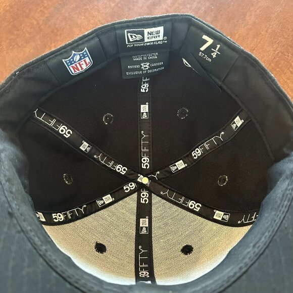 Miami Dolphins New Era 59FIFTY Black Fitted Hat Size 7 1/4 NFL - Picture 3 of 4